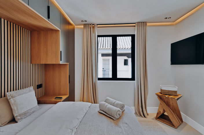 Image No.23-4 Bed House for sale