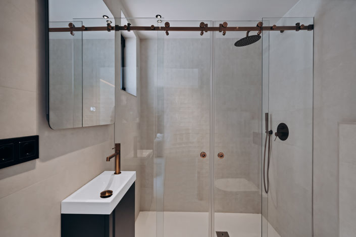 Image No.25-4 Bed House for sale