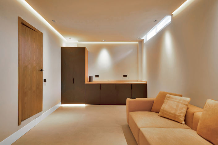 Image No.34-4 Bed House for sale