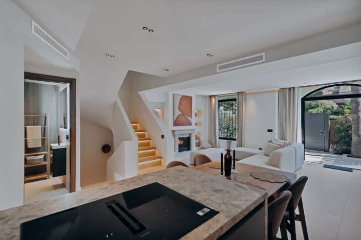 Image No.9-4 Bed House for sale