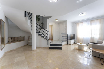 b98le8d7m9k3degpefzhs0lif8u4xzvzhwxtmggyekxx9