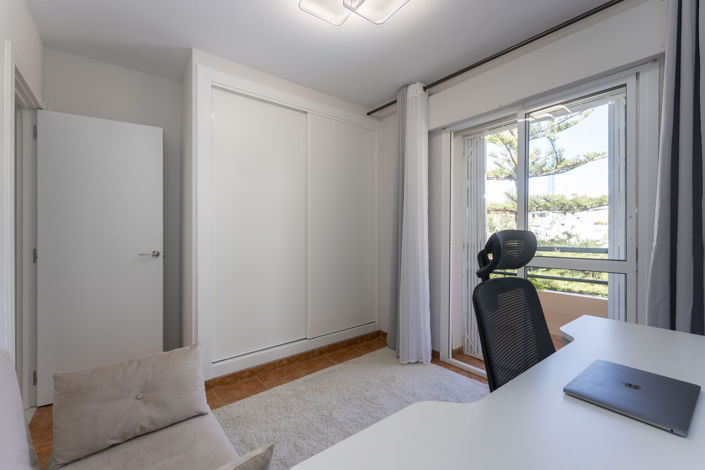 Image No.21-3 Bed Townhouse for sale