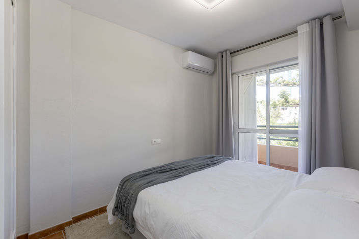 Image No.24-3 Bed Townhouse for sale