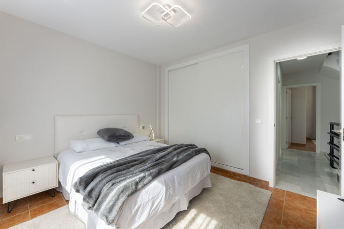 Image No.34-3 Bed Townhouse for sale