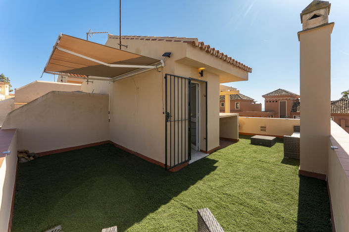 Image No.41-3 Bed Townhouse for sale