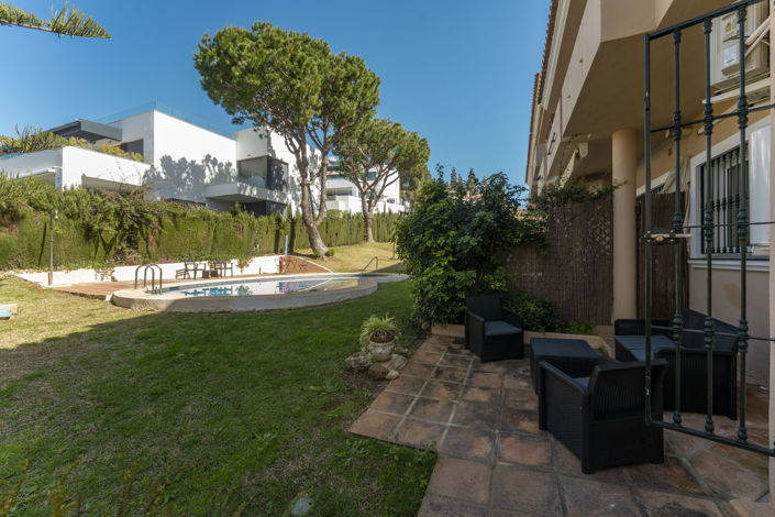 Image No.50-3 Bed Townhouse for sale