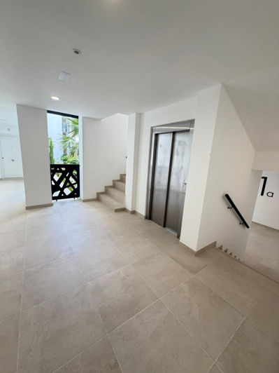Image No.22-Appartement de 2 chambres à vendre à Estepona