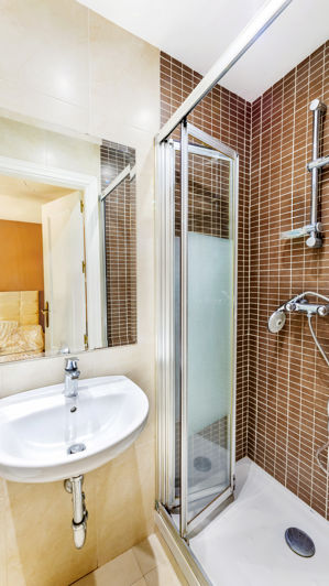 Image No.35-3 Bed Apartment for sale