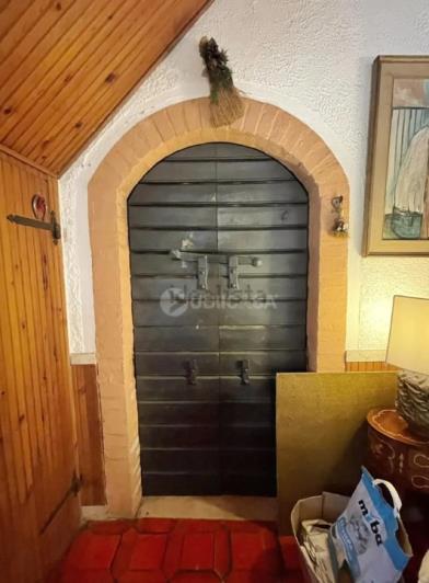 Image No.15-9 Bed Villa for sale