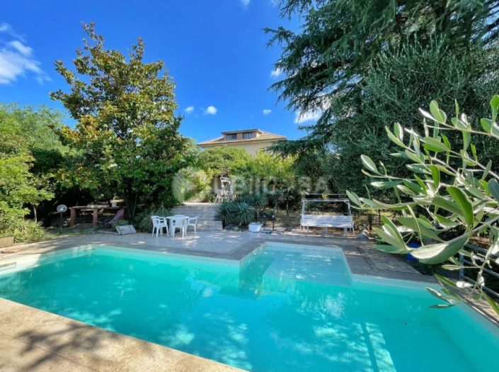 Image No.27-9 Bed Villa for sale