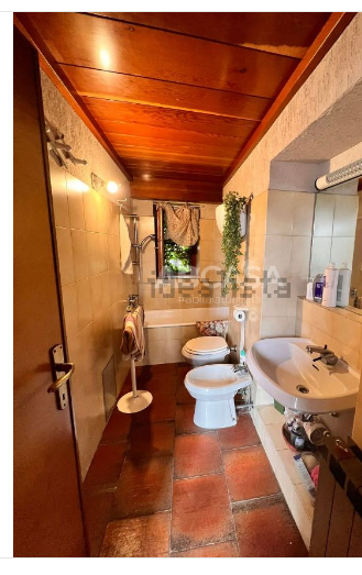 Image No.40-9 Bed Villa for sale