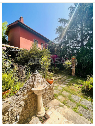 Image No.41-9 Bed Villa for sale