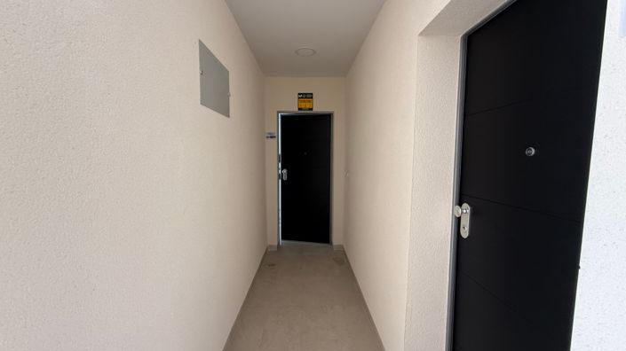 Image No.24-2 Bed Apartment for sale