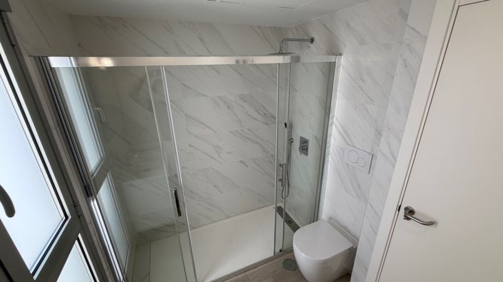 Image No.15-5 Bed House for sale