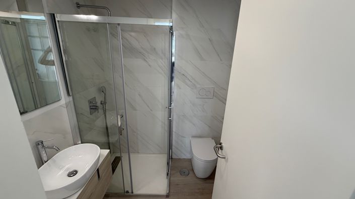 Image No.32-5 Bed House for sale