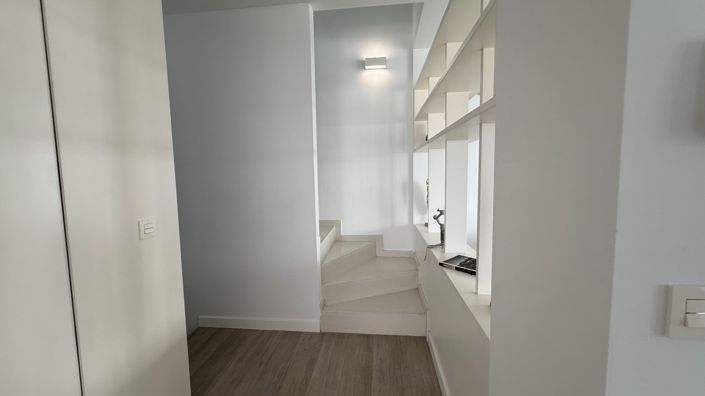 Image No.34-5 Bed Villa for sale