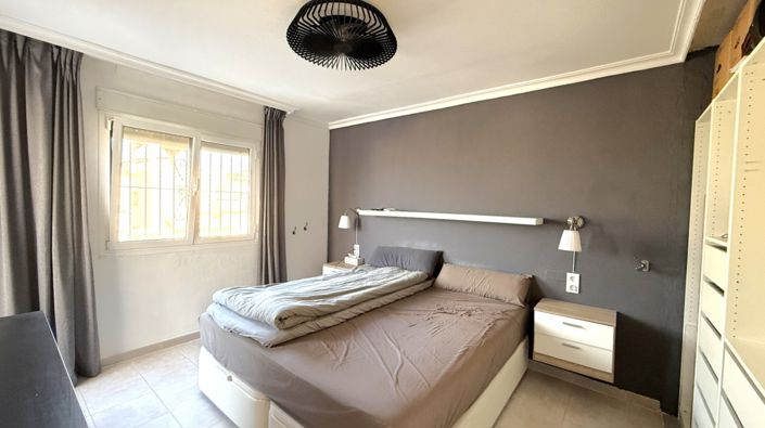 Image No.26-2 Bed House for sale