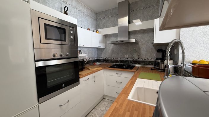 Image No.4-3 Bed Townhouse for sale