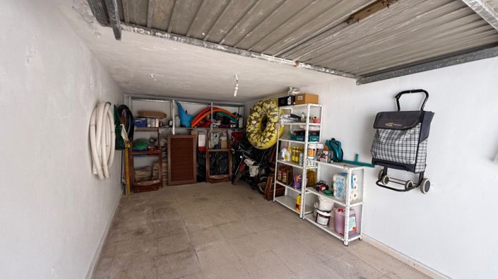 Image No.50-4 Bed Property for sale