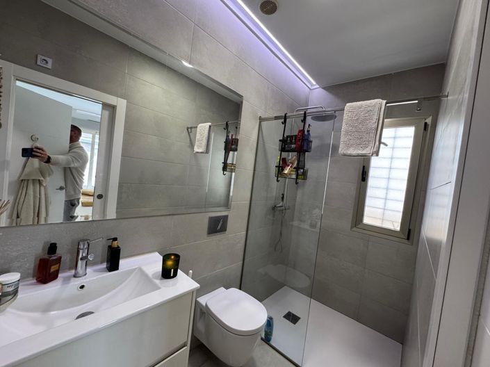 Image No.13-3 Bed Property for sale