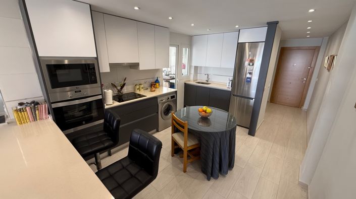 Image No.2-3 Bed Apartment for sale