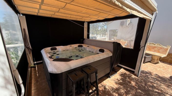 Image No.31-4 Bed Property for sale