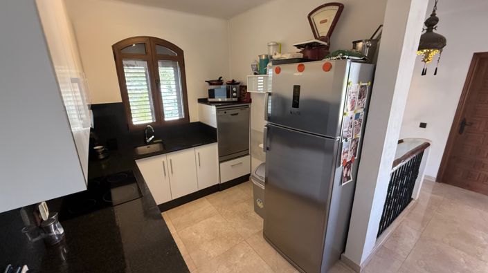 Image No.5-4 Bed Villa for sale