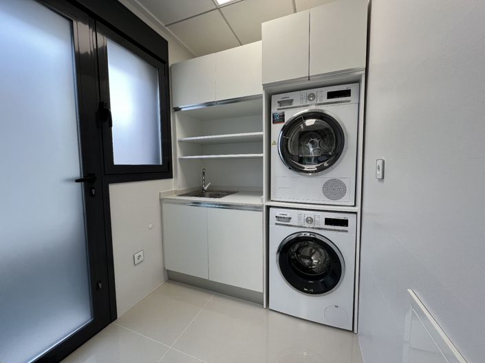 Image No.6-Villa de 5 chambres à vendre à San Miguel de Salinas