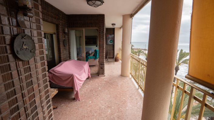 Image No.13-3 Bed Property for sale