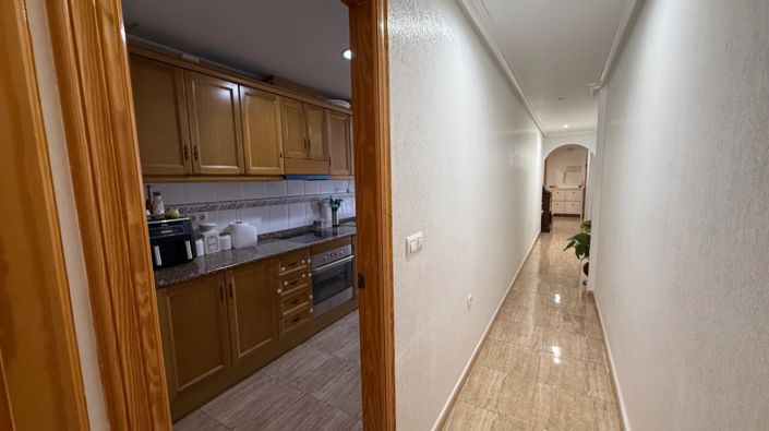 Image No.19-3 Bed Apartment for sale