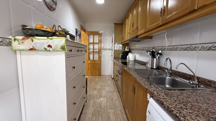 Image No.22-3 Bed Apartment for sale