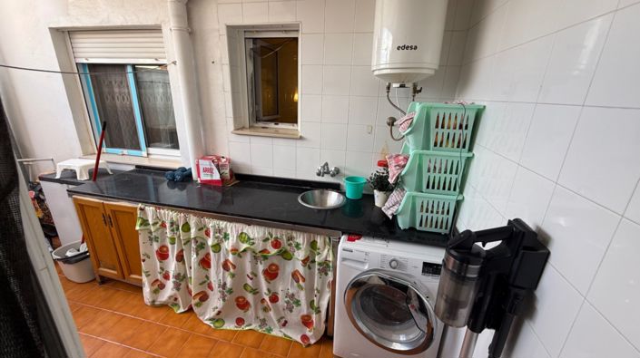 Image No.24-3 Bed Apartment for sale