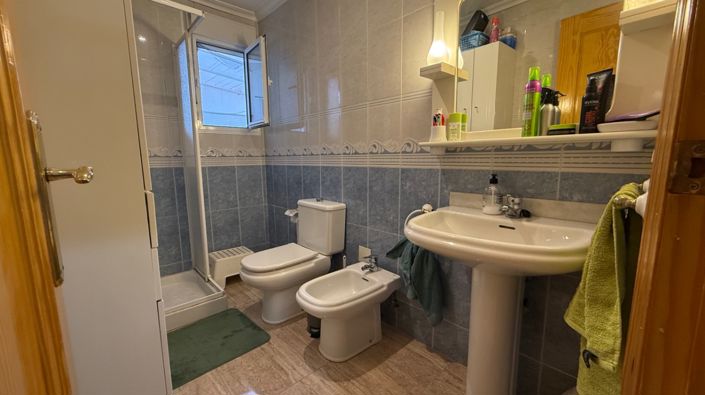 Image No.31-3 Bed Apartment for sale