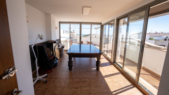 Image No.35-3 Bed Penthouse for sale