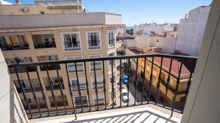 Image No.48-3 Bed Penthouse for sale