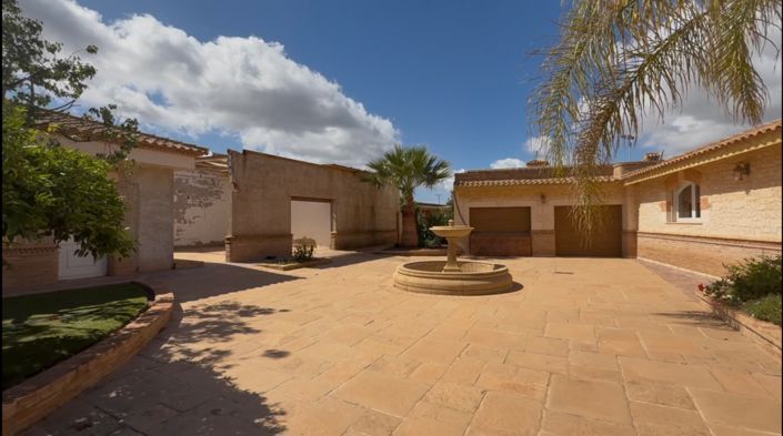 Image No.3-Propriété de 6 chambres à vendre à Cartagena