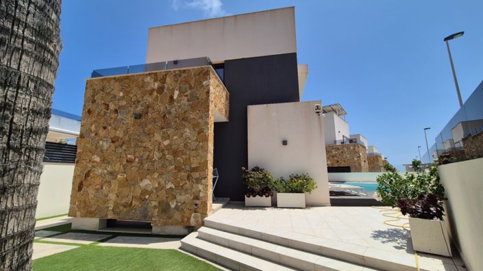 Image No.12-Propriété de 4 chambres à vendre à Torrevieja