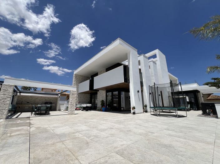 Image No.10-Villa de 4 chambres à vendre à Orihuela Costa