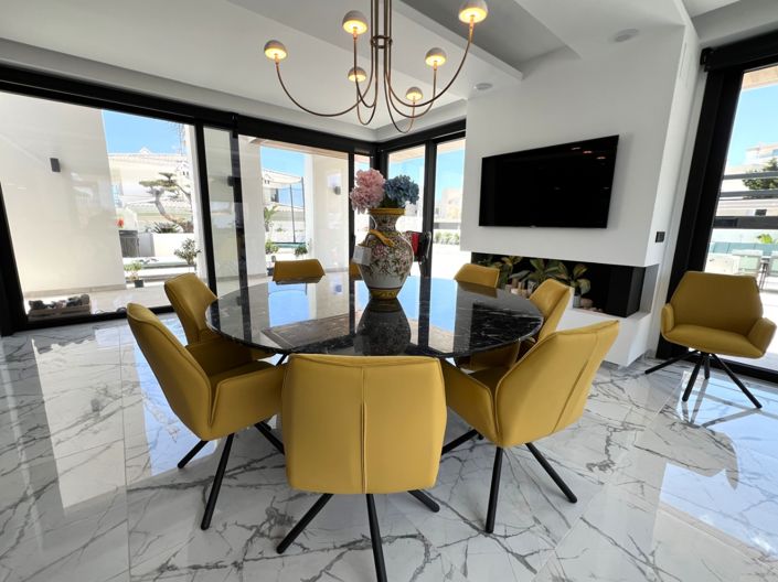 Image No.35-Villa de 4 chambres à vendre à Orihuela Costa