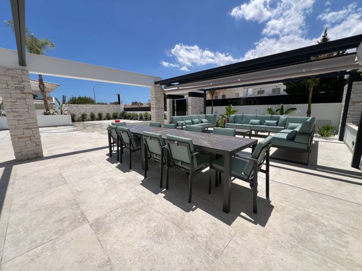 Image No.7-Villa de 4 chambres à vendre à Orihuela Costa