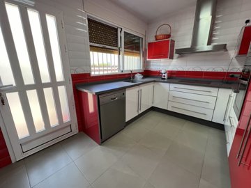 whatsappimage2024-06-10at2107283