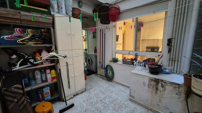 Image No.21-3 Bed Property for sale