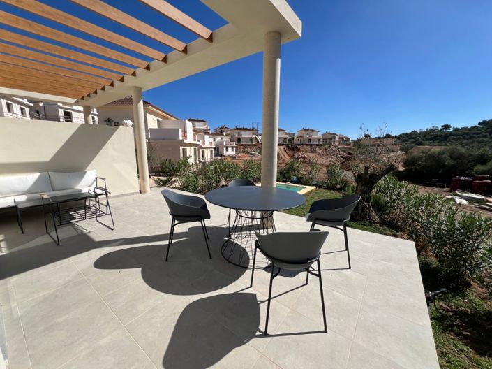 Image No.27-2 Bed Property for sale