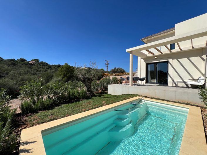 Image No.31-2 Bed Property for sale