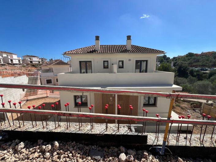 Image No.40-2 Bed Property for sale