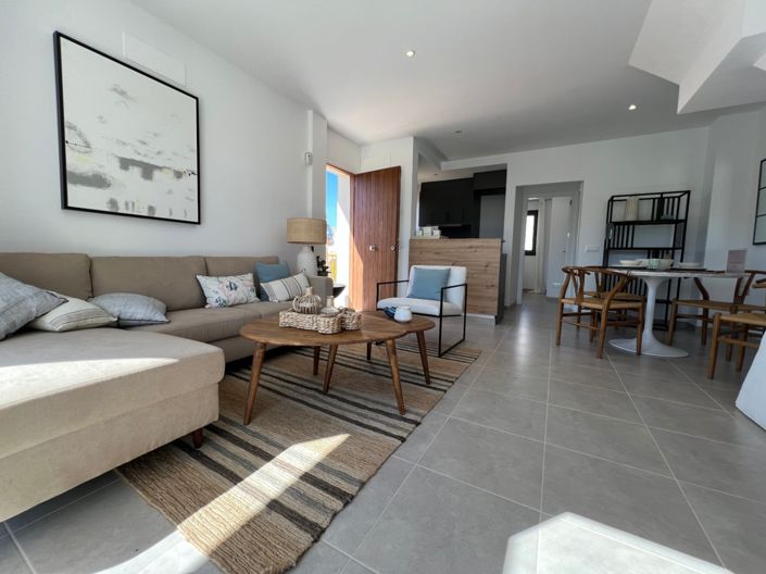 Image No.6-2 Bed Property for sale