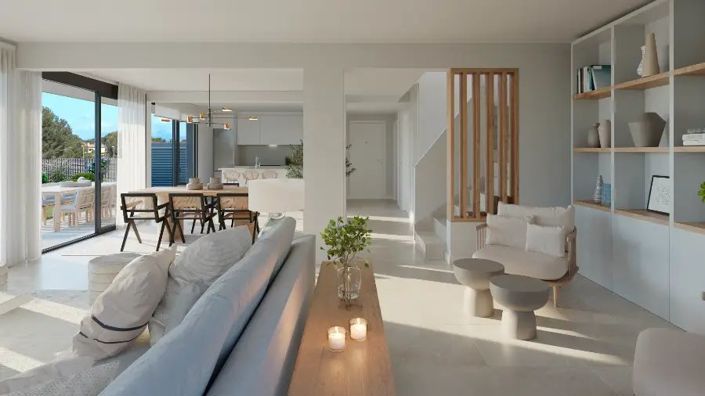 Image No.4-4 Bed Villa for sale