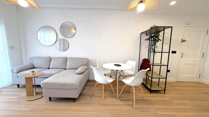 Image No.18-2 Bed Property for sale