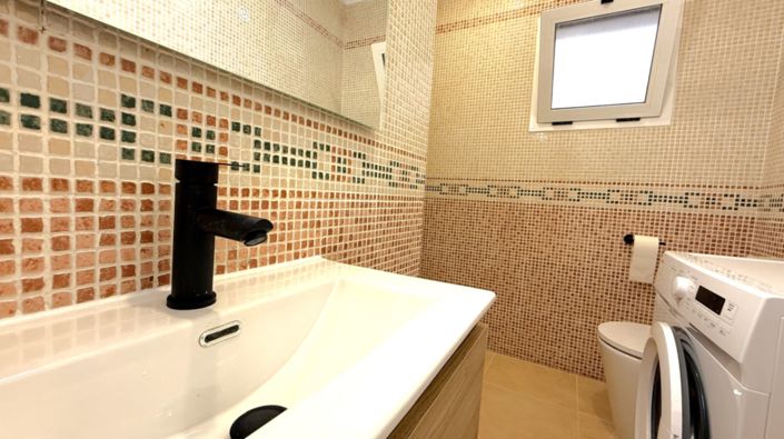 Image No.22-2 Bed Apartment for sale