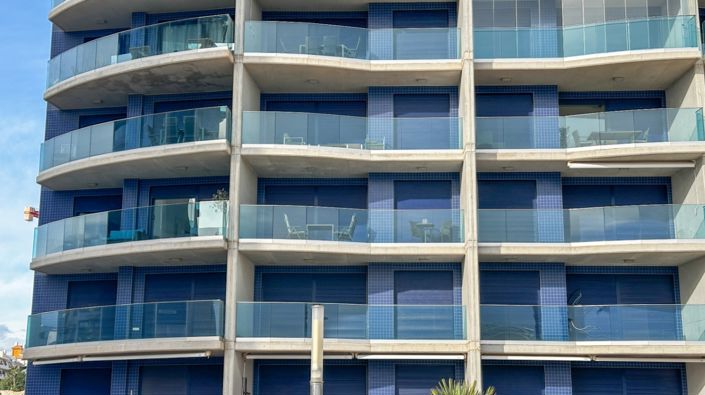 Image No.42-2 Bed Property for sale